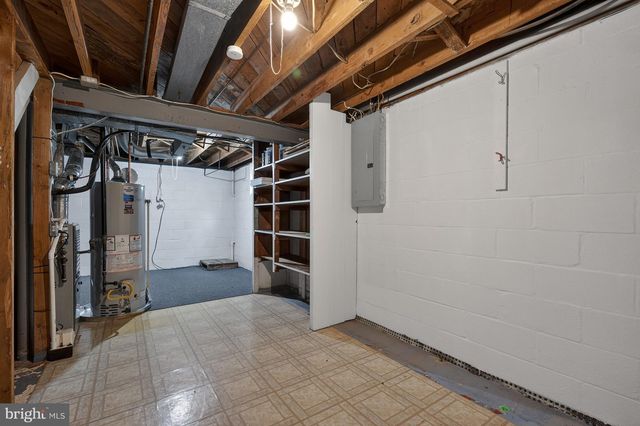 112 LUXOR ST, Manassas Park, VA 20111