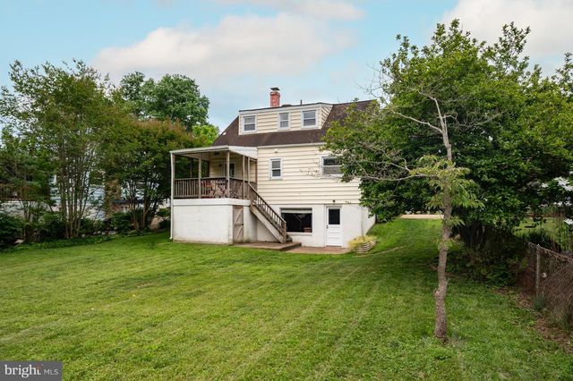 112 LUXOR ST, Manassas Park, VA 20111