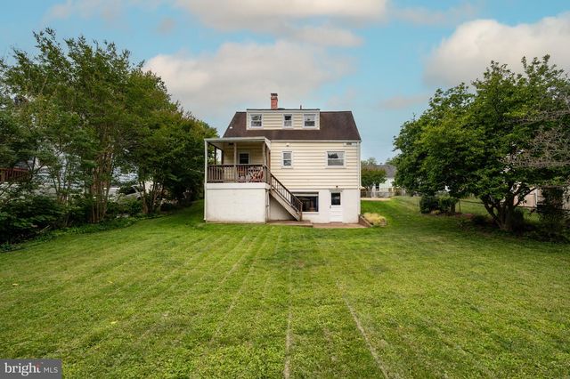 112 LUXOR ST, Manassas Park, VA 20111