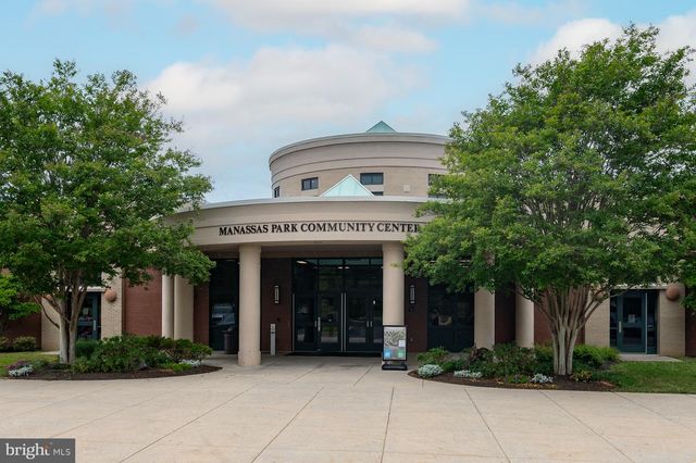 112 LUXOR ST, Manassas Park, VA 20111