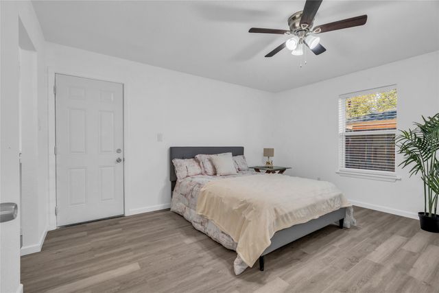 1321 Parkway Court, Arlington, TX 76010