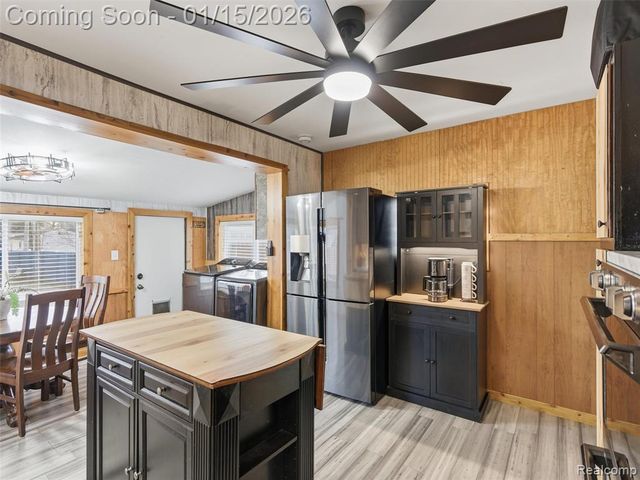 4185 Edmund Street, Wayne, MI 48184