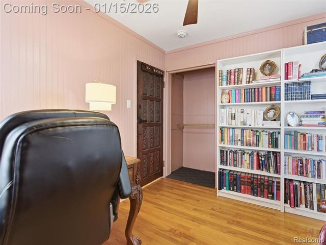 4185 Edmund Street, Wayne, MI 48184