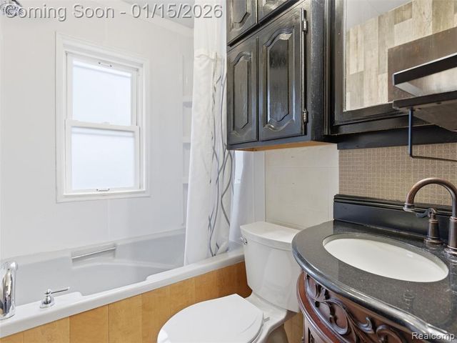 4185 Edmund Street, Wayne, MI 48184