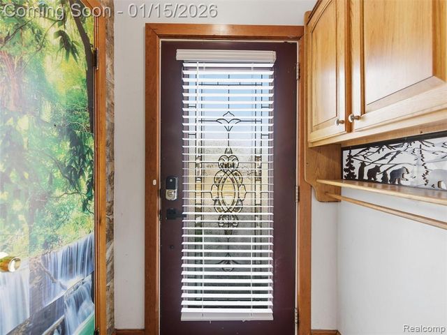 4185 Edmund Street, Wayne, MI 48184