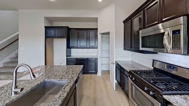 5311 Saffron Rose, San Antonio, TX 78253