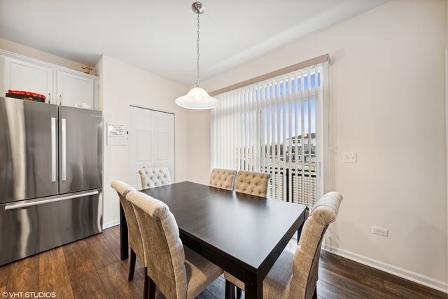 3S616 Everton Drive, Warrenville, IL 60555