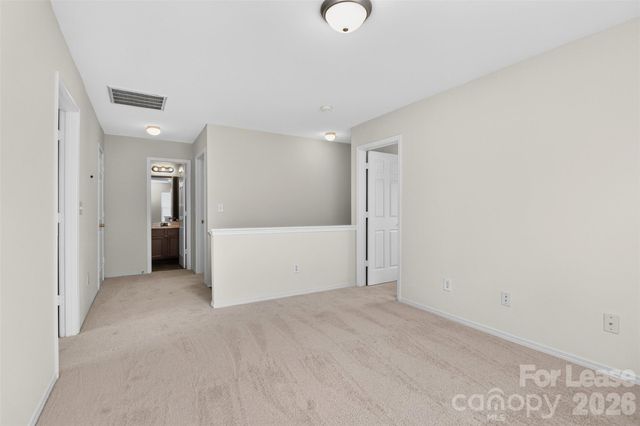 9107 Newfield Street, Charlotte, NC 28216
