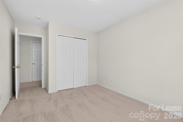 9107 Newfield Street, Charlotte, NC 28216