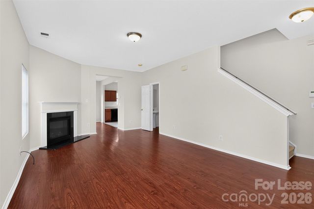 9107 Newfield Street, Charlotte, NC 28216