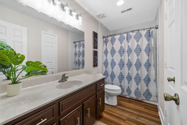 105 Good Hope Cemetery Rd, Oak Grove, KY 42262