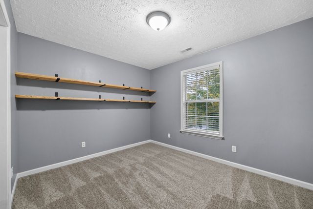 105 Good Hope Cemetery Rd, Oak Grove, KY 42262