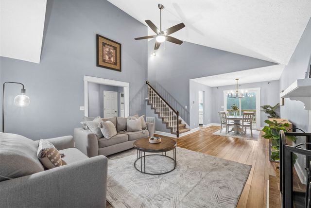 105 Good Hope Cemetery Rd, Oak Grove, KY 42262