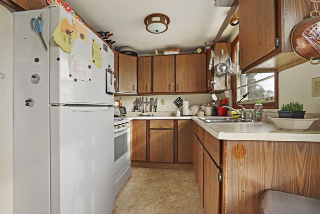 4509 5th AVENUE, Kenosha, WI 53140