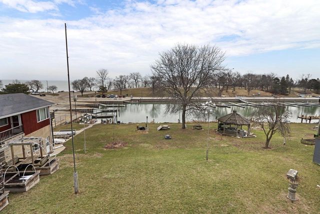 4509 5th AVENUE, Kenosha, WI 53140