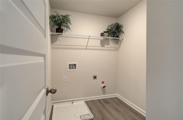 4222 Portsbrook Avenue, Snellville, GA 30039