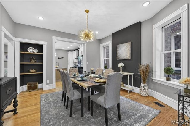 3441 Crittenden Street, St Louis, MO 63118