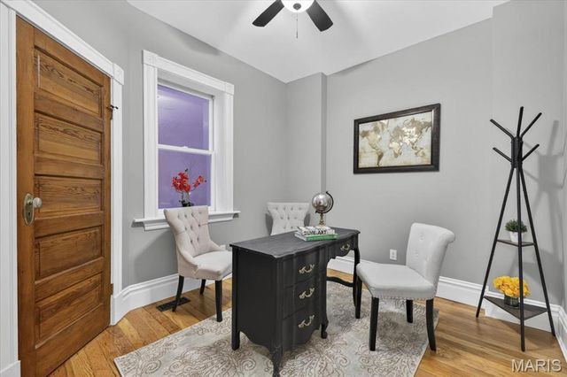 3441 Crittenden Street, St Louis, MO 63118