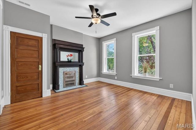 3441 Crittenden Street, St Louis, MO 63118