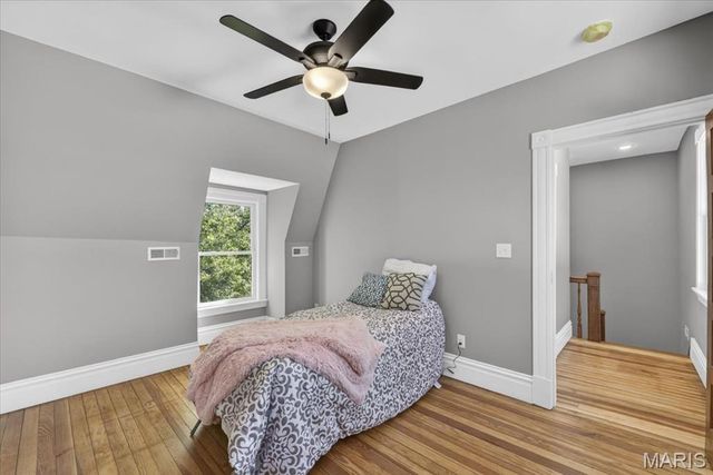 3441 Crittenden Street, St Louis, MO 63118