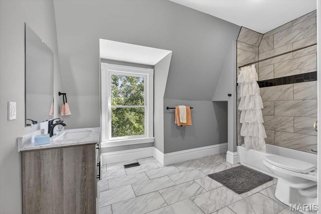 3441 Crittenden Street, St Louis, MO 63118