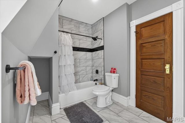 3441 Crittenden Street, St Louis, MO 63118