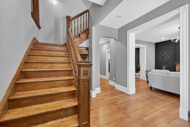 3441 Crittenden Street, St Louis, MO 63118