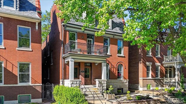 3441 Crittenden Street, St Louis, MO 63118
