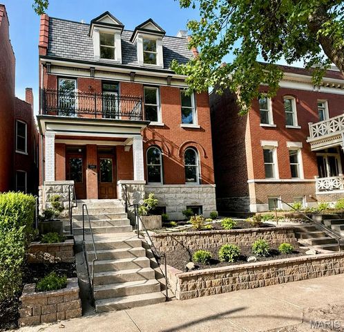 3441 Crittenden Street, St Louis, MO 63118