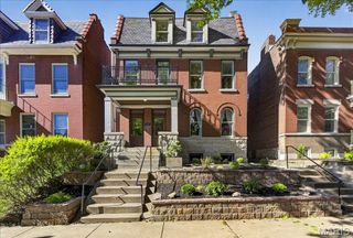 3441 Crittenden Street, St Louis, MO 63118
