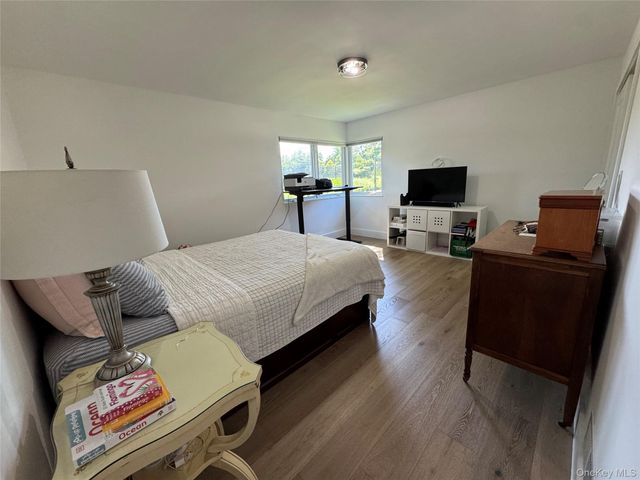 25 Alta Parkway, Mount Vernon, NY 10552