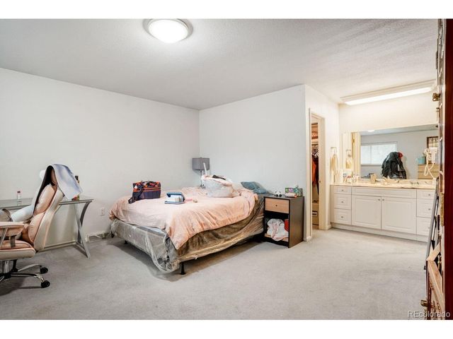 513 S Magnolia Ln, Denver, CO 80224