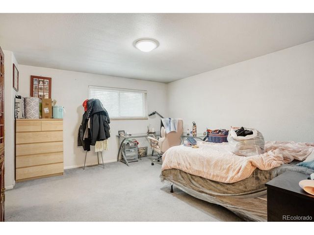 513 S Magnolia Ln, Denver, CO 80224