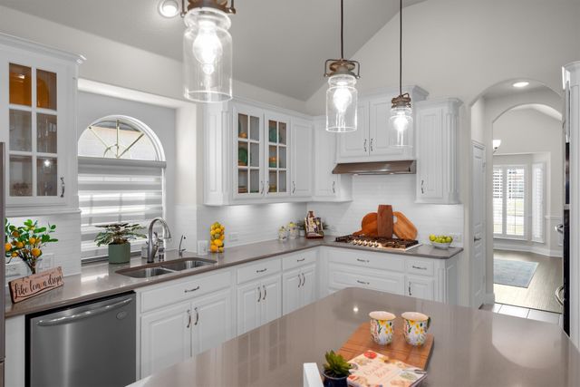 7817 Echo Hill Lane, Denton, TX 76208