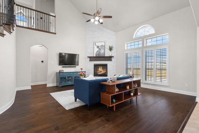 7817 Echo Hill Lane, Denton, TX 76208