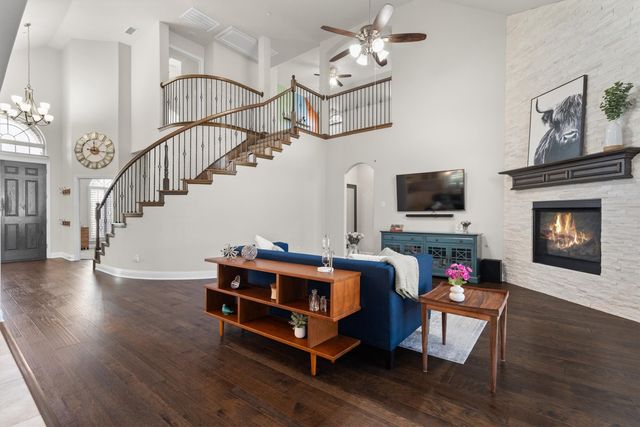 7817 Echo Hill Lane, Denton, TX 76208