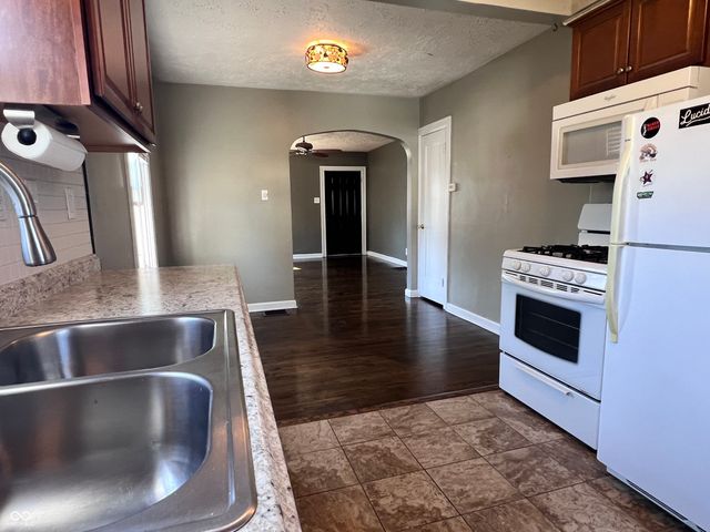 1524 E 46th Street, Indianapolis, IN 46205