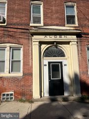 107 N YORK ST #3, Pottstown, PA 19464