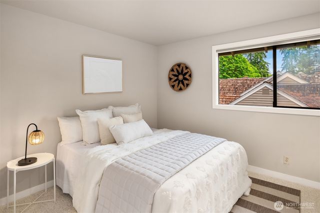 14045 NE 61st Street, Redmond, WA 98052