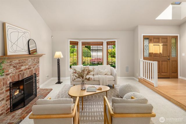 14045 NE 61st Street, Redmond, WA 98052