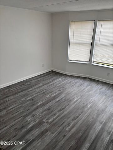 6819 Big Daddy Drive, Panama City Beach, FL 32407