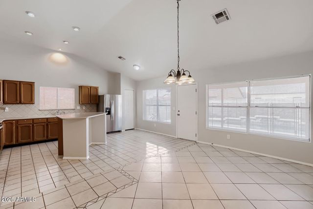 4202 W CIELO GRANDE --, Glendale, AZ 85310