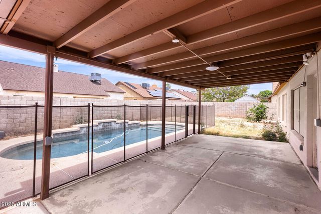 4202 W CIELO GRANDE --, Glendale, AZ 85310