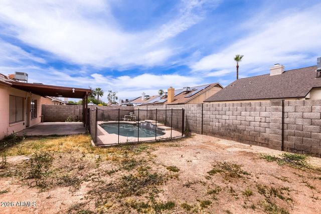 4202 W CIELO GRANDE --, Glendale, AZ 85310
