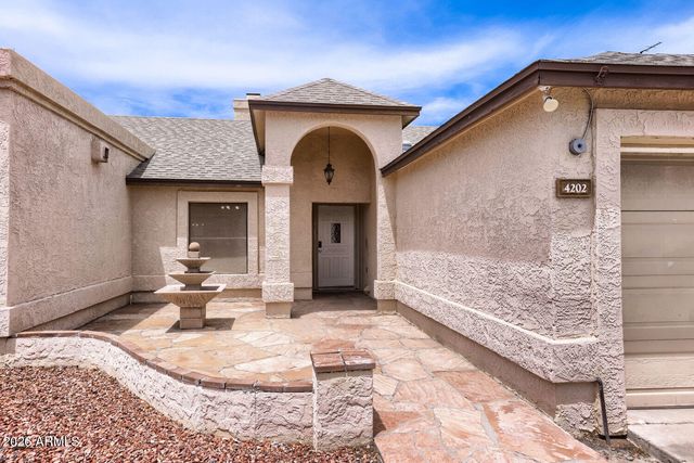 4202 W CIELO GRANDE --, Glendale, AZ 85310