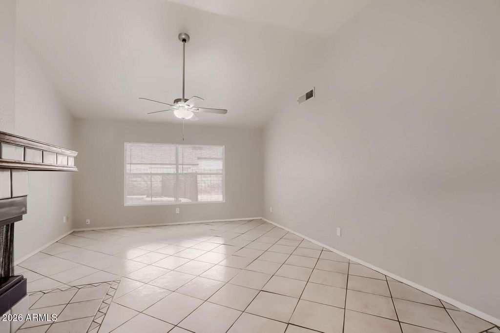 4202 W CIELO GRANDE --, Glendale, AZ 85310 — photo 5