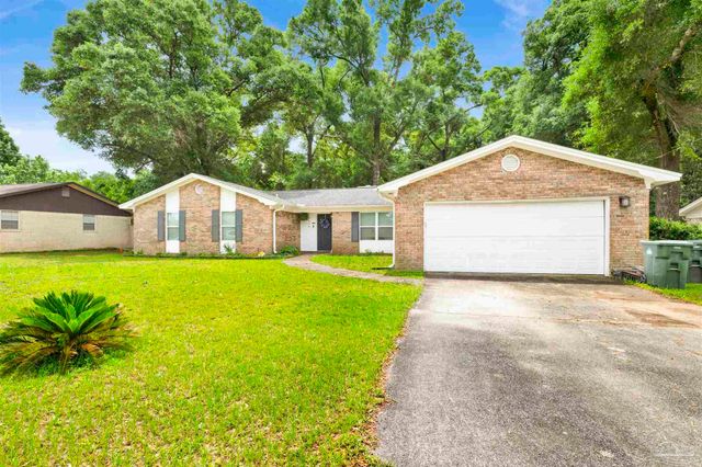6548 Colonade Cir, Pensacola, FL 32506