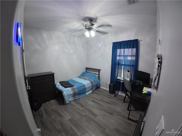 321 Gladiola Drive, Elsa, TX 78543