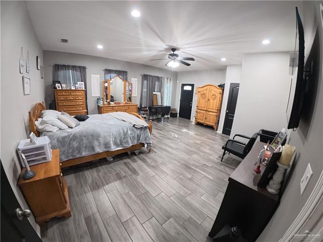 321 Gladiola Drive, Elsa, TX 78543