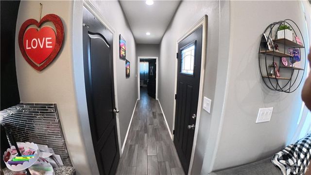 321 Gladiola Drive, Elsa, TX 78543